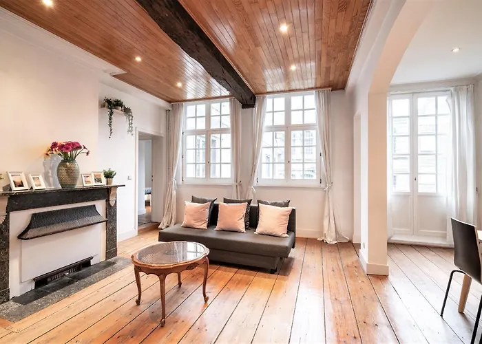 The Capital Street Triplex